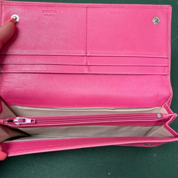 SOLD - 100% Authentic Pink Prada Wallet - Picture 5 of 5